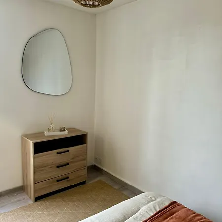 Appartement Cosy Auxerre Esterno foto
