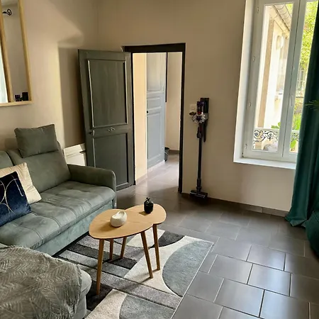 Appartement Cosy Auxerre Esterno foto